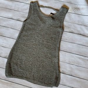 Nwt sleeveless sweater